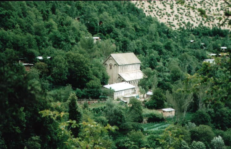 Artvin Yusufeli Altıparmak Köyü